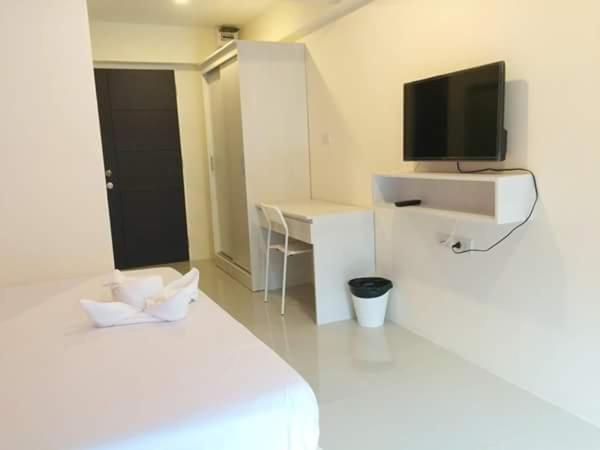 Sixty Star Love Place Hotel กรุงเทพมหานคร ภายนอก รูปภาพ